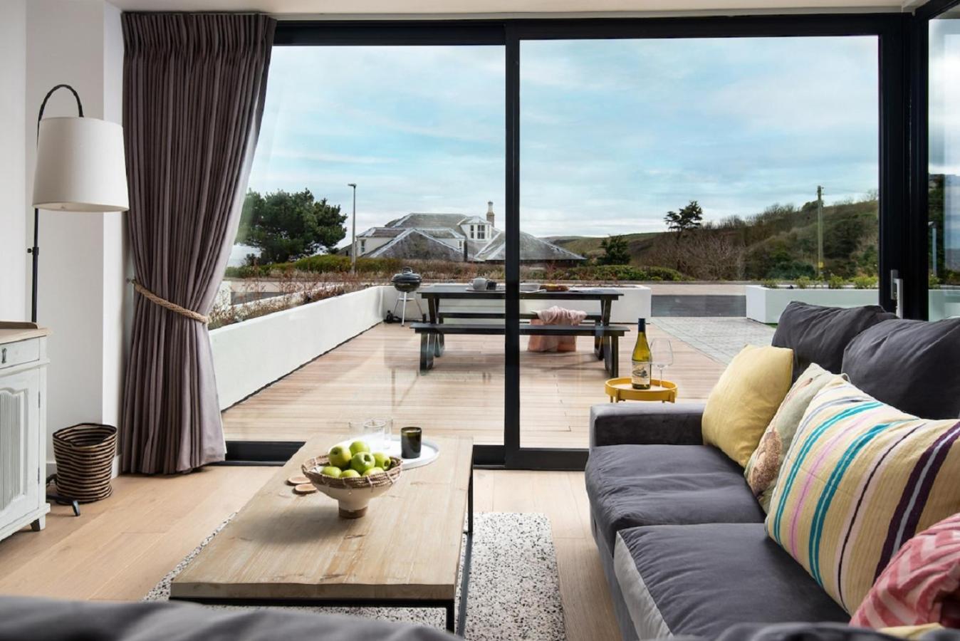 Coldingham1 The Bay - Stunning Contemporary Flat On The Scottish Coastアパートメント エクステリア 写真